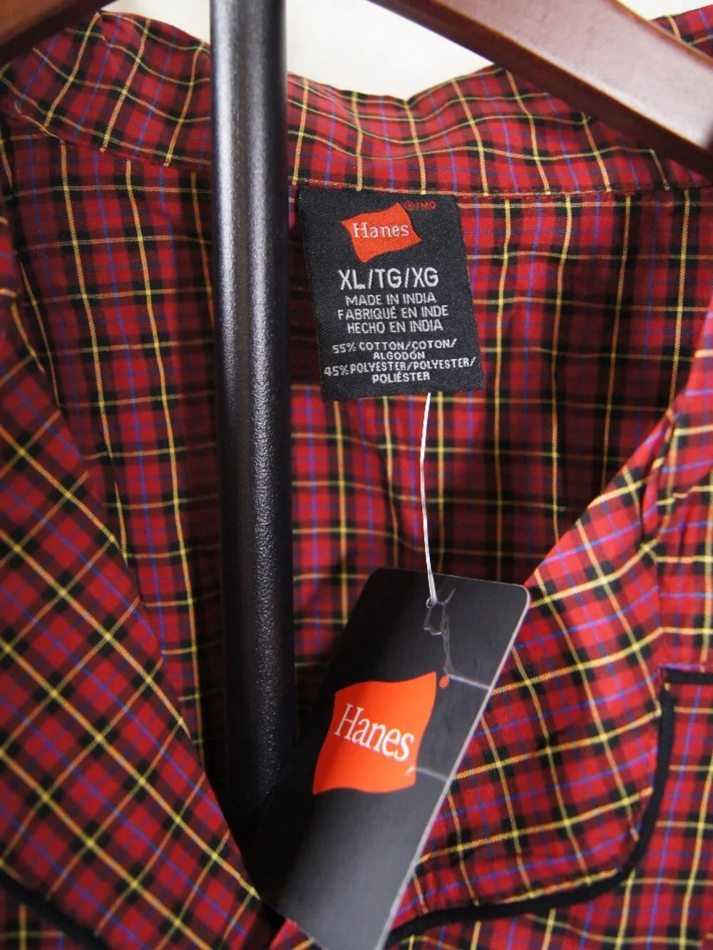Hanes Red Plaid Pajama Set — Button‑Up Top & Pants — Soft Cotton Blend — Size XL